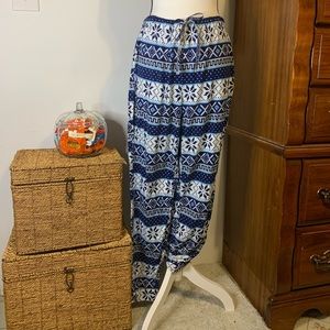 Muk Luks Blue White Fair Isle Print Lounge Set